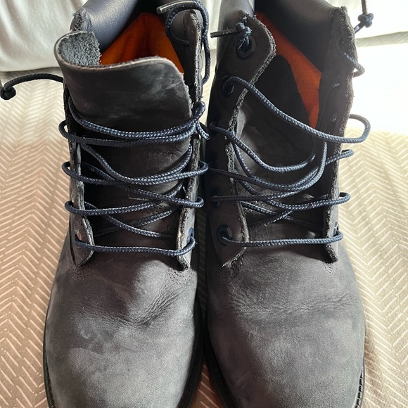 Navy Blue Timberland Boots - Picture 4 of 6